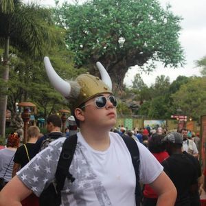 Meet your Posher, Seth